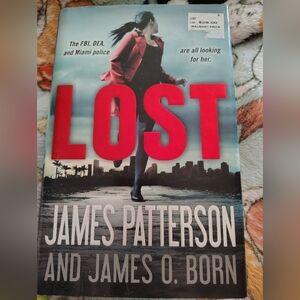 James Patterson 'Lost' Book - Red Cover
